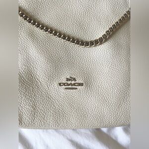 Vintage Coach Cream × Gold Slim Leather Shoulder Bag Fair condition